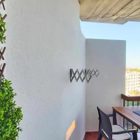 Sunset Apartment E Pool E Sea View E Wifi E The Strip Albufeira アパート アルブフェイラ