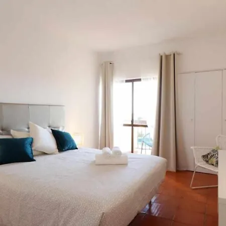 Sunset Apartment E Pool E Sea View E Wifi E The Strip Albufeira * アルブフェイラ